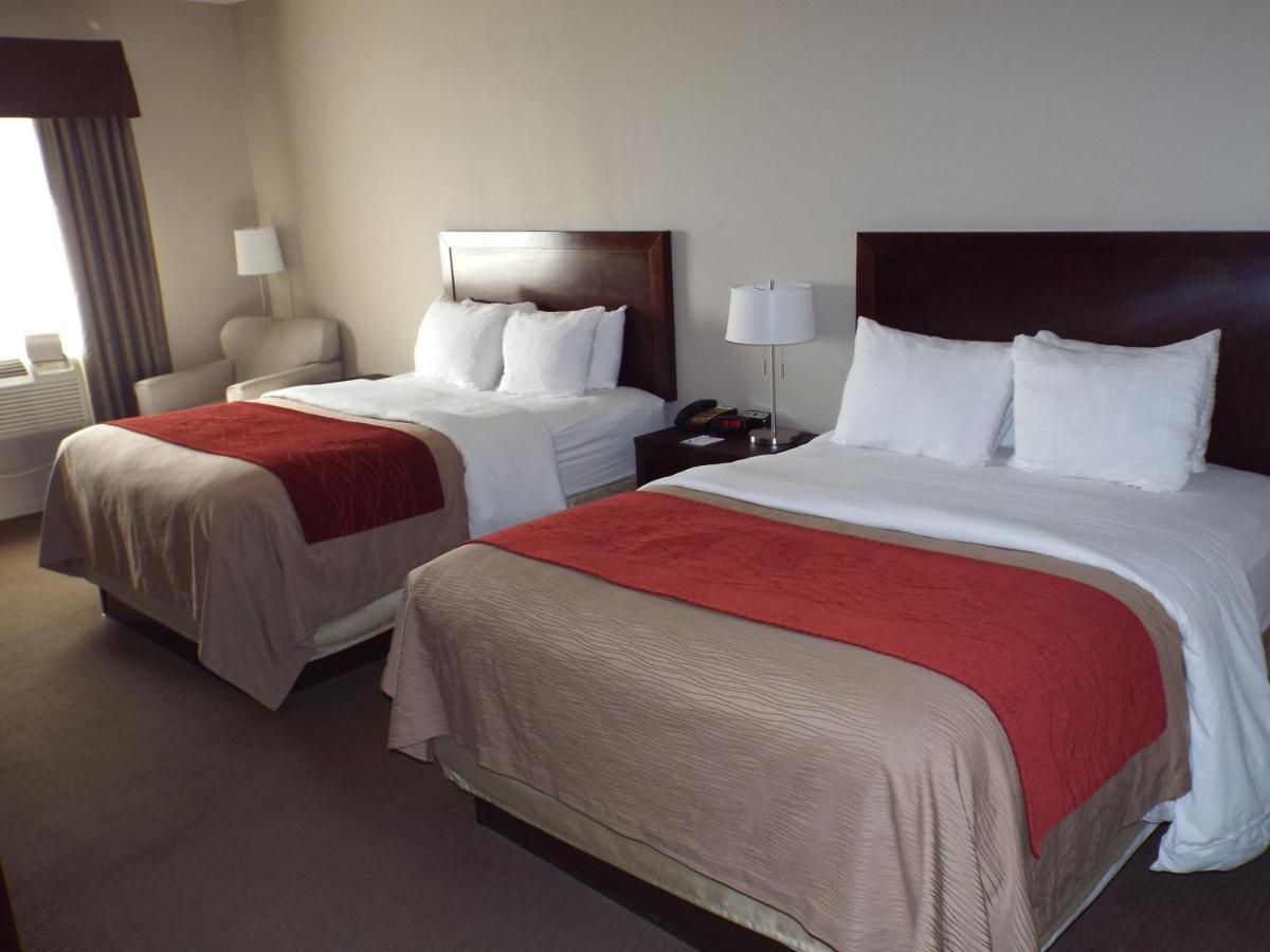 Baymont By Wyndham Columbus Hotel Quarto foto